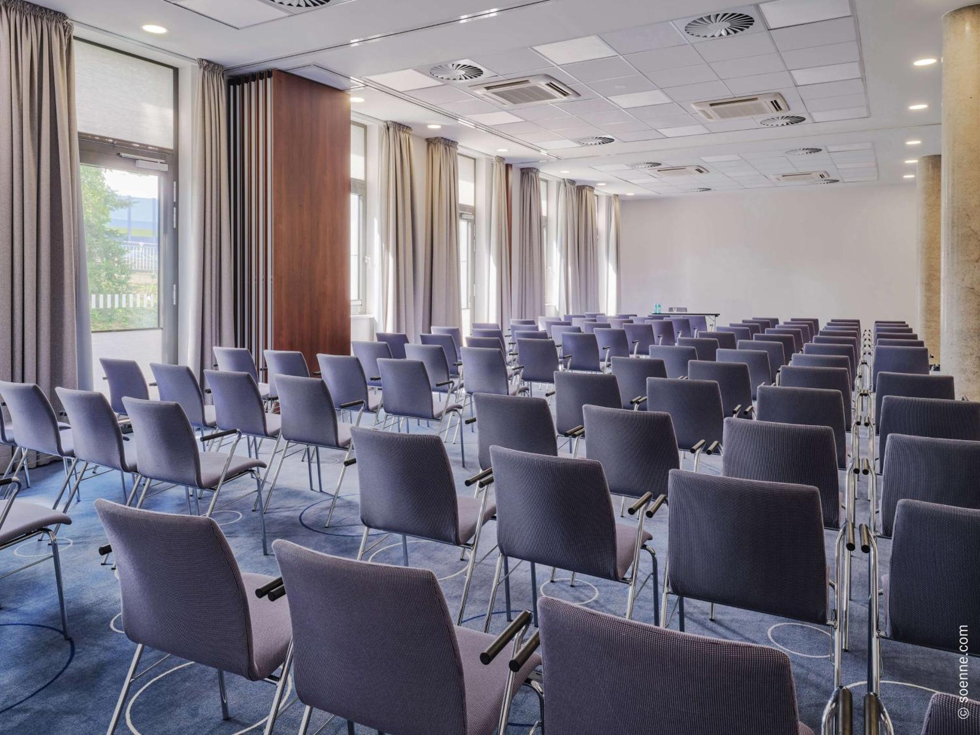 Dorint Parkhotel Frankfurt / Bad Vilbel Luaran gambar