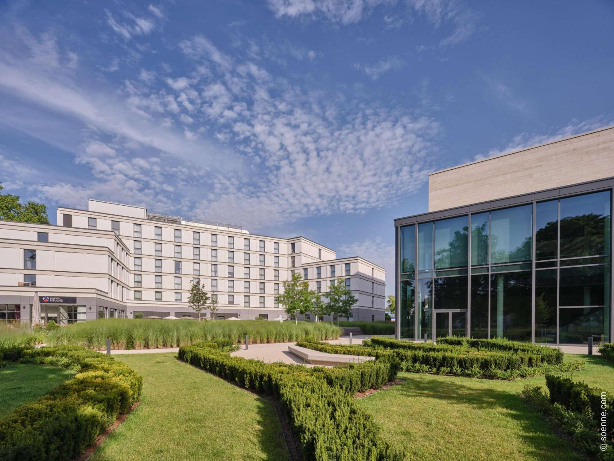 Dorint Parkhotel Frankfurt / Bad Vilbel Luaran gambar